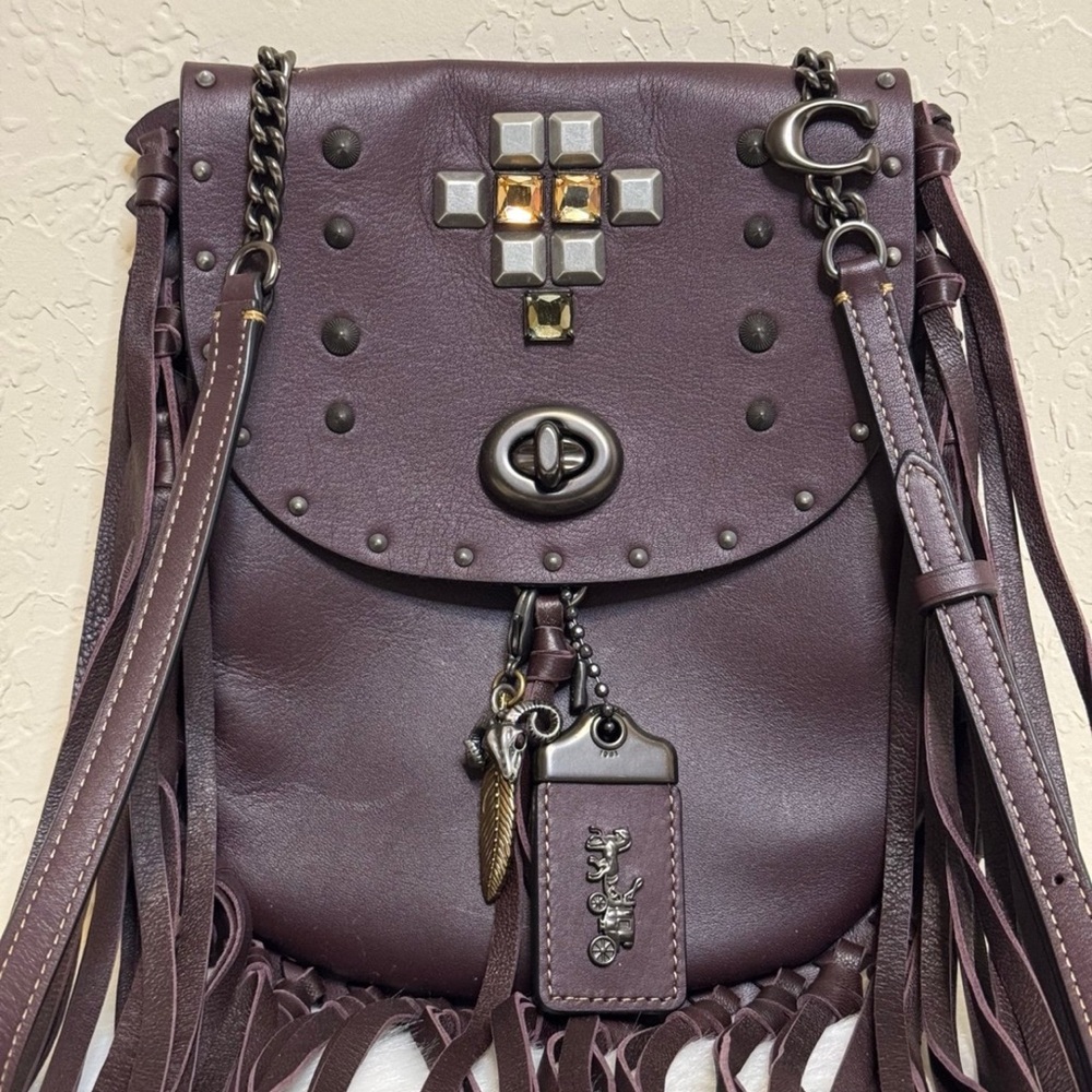Coach Fringe Saddle Bag With Pyramid Rivets - Picture 3 of 12
